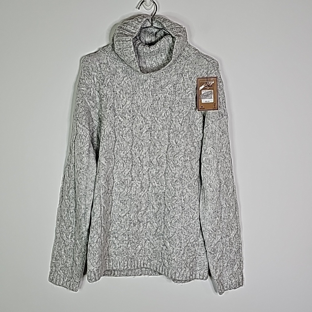 Wind River medium grey turtleneck sweater